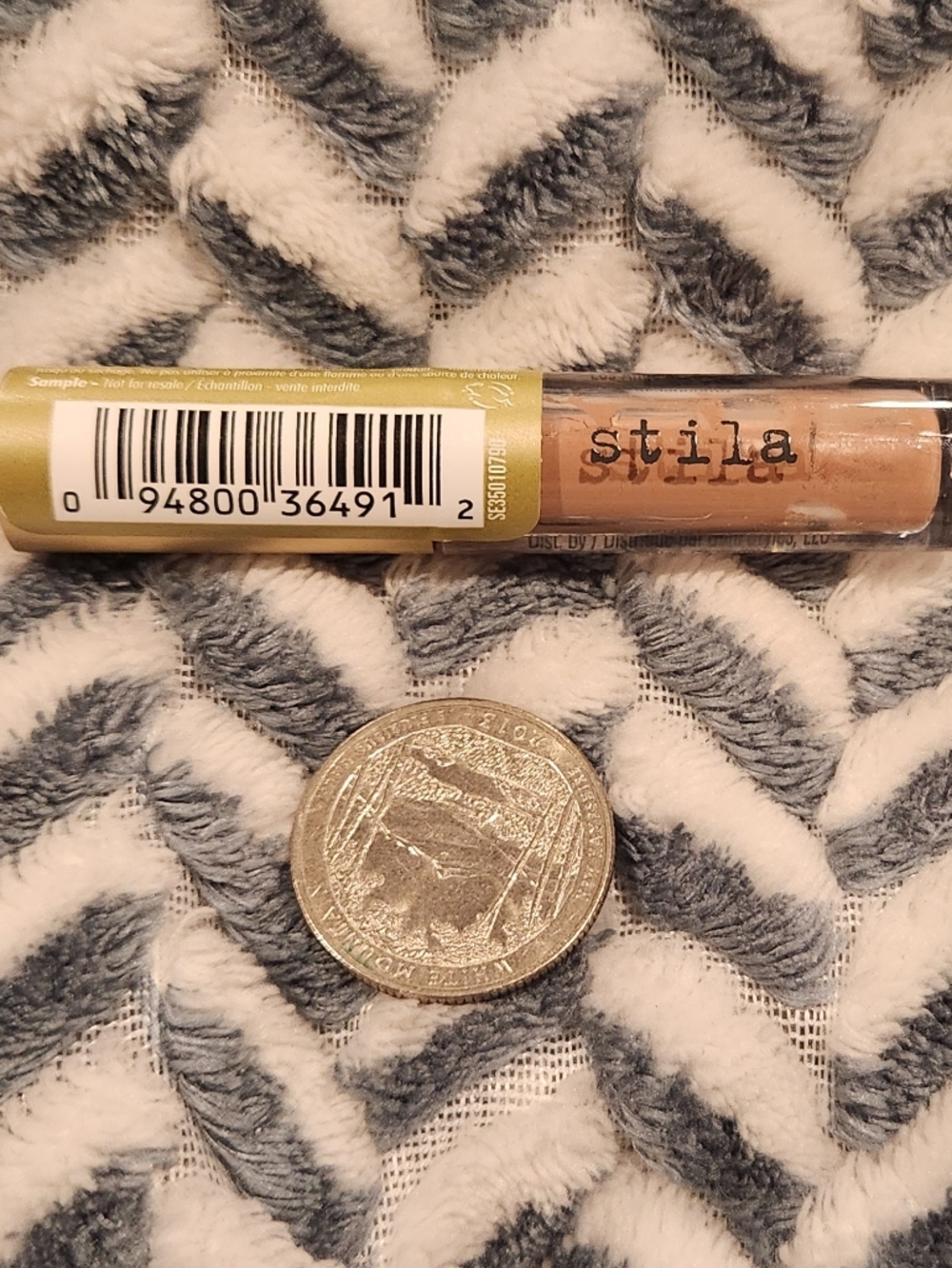 Liquid eyeshadow